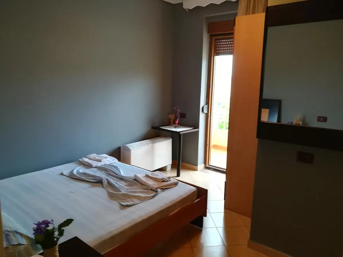 Monte-Carlo Hotel Wlora