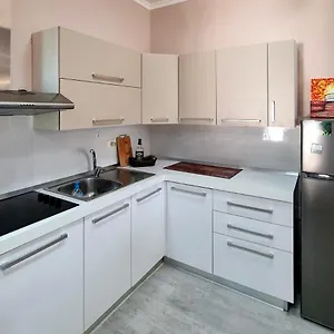 Dom wakacyjny Green Villa, Wlora